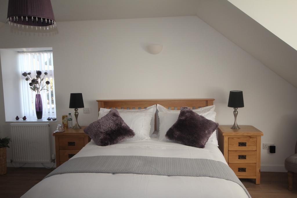 Woodend Bed and Breakfast Glenrothes Δωμάτιο φωτογραφία
